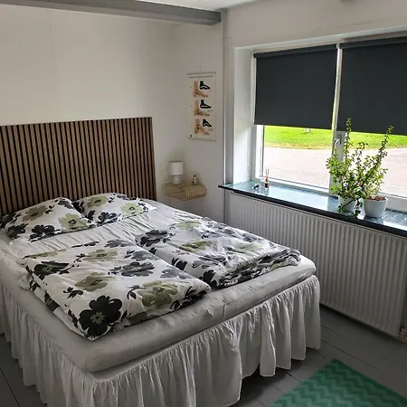 3 Bedrooms Villa *